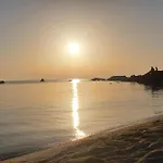 1 Bedroom Amazing In Ricadi